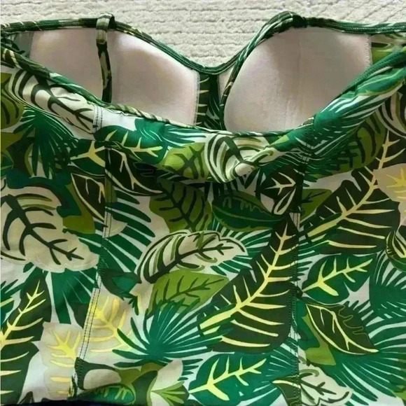Parkerbarker by lime Ricki large swim top - Picture 5 of 5